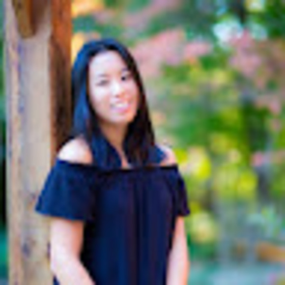 Meet your Posher, Ingrid - Picture 1 of 1